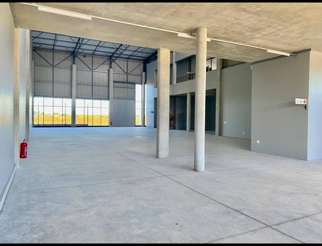 863M² WAREHOUSE TO LET IN GEORGE INDUSTRIAL